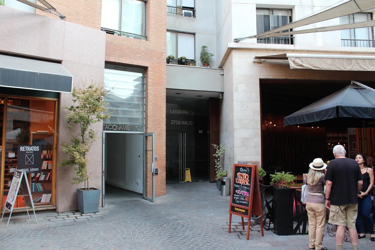 Uh Departamento Amoblado Lastarria Santiago