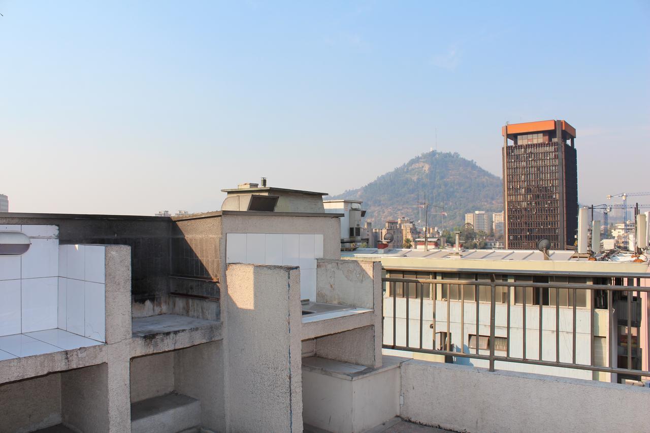 Uh Departamento Amoblado Lastarria 3* Santiago